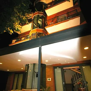 Eureka Hotel